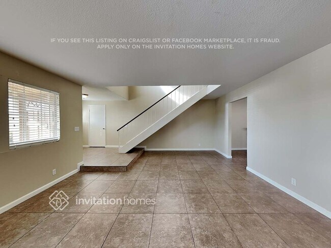 Foto del edificio - 2344 N Teakwood Ave