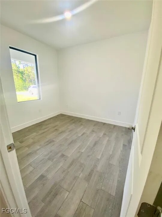 Foto del edificio - 5427 Centennial Blvd