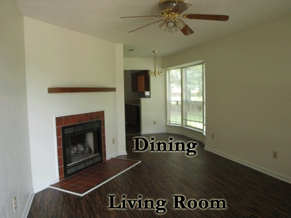 Building Photo - 431 Oriole Dr