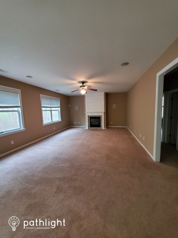 Building Photo - 555 SW Portico Court SW, Atlanta, GA, 30331