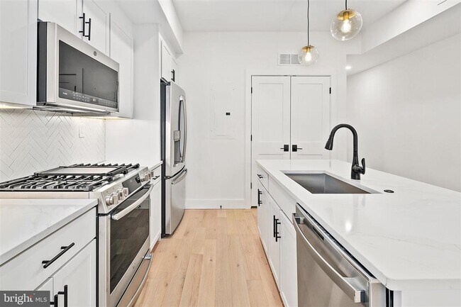 Foto del edificio - 1505 K St SE