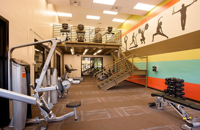 228918_1 - Heritage District