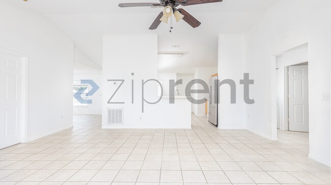 Foto del edificio - 2750 Gramercy Dr