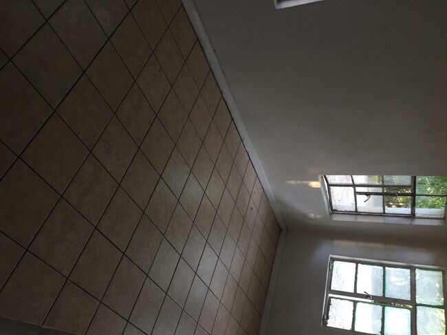 Foto del edificio - 124 Hood St