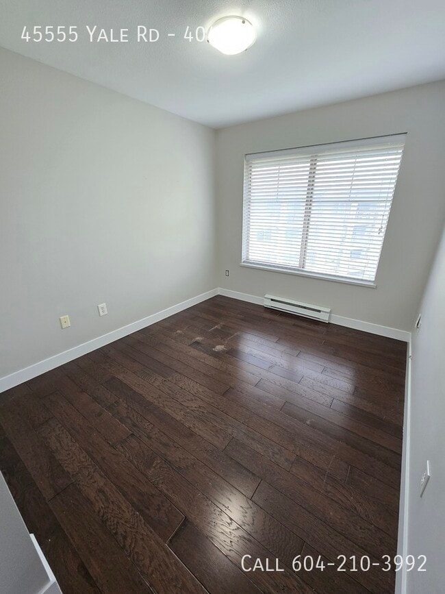 Photo du bâtiment - Corner Unit Condo in Chilliwack