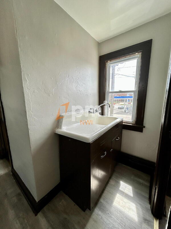 Foto del edificio - 4030 Pulaski St