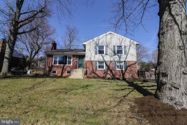 Building Photo - 6714 Van Fleet Dr