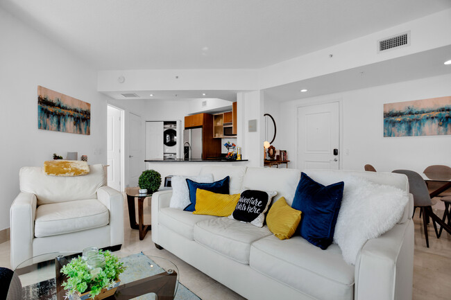 Photo - 480 NE 30th St Apartment