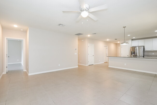 Foto del edificio - 830 Hazel Grove Ct