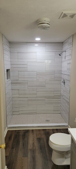 Foto del edificio - 61 Wedgewood Ct