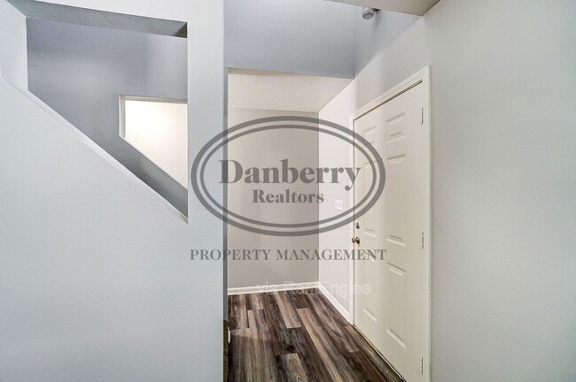 Foto del edificio - 3571 Turret Green Dr