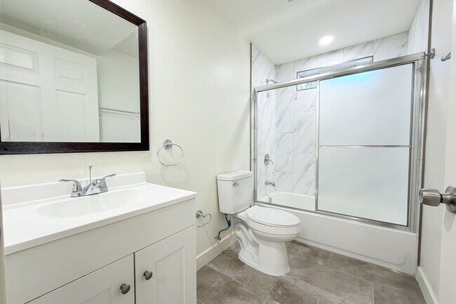 Foto del edificio - Brand New Luxury 4 & 5 Bed Units