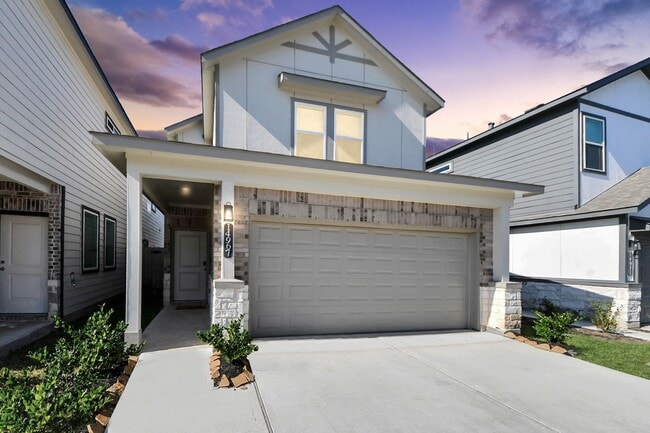 Building Photo - 14967 Eagle Feather Dr