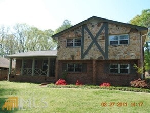Building Photo - 6373 Priscilla Ct