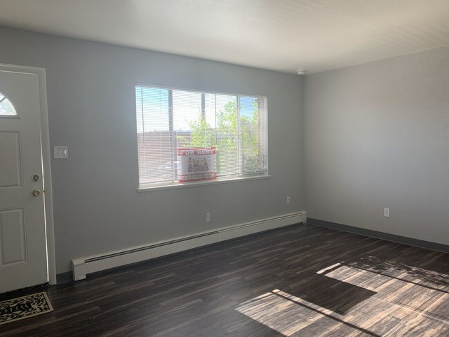 Foto del edificio - 7115 Stuart St