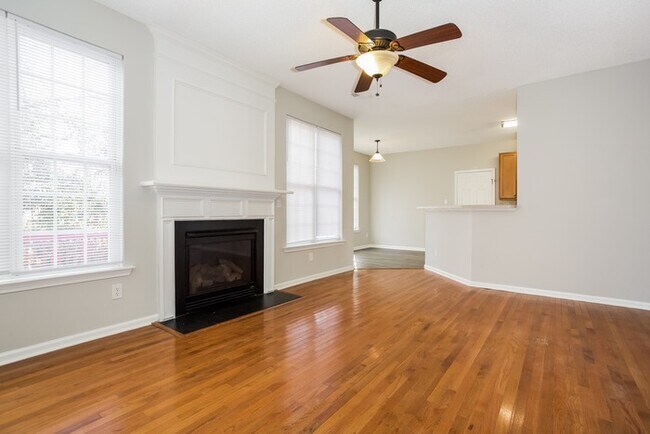 Building Photo - 309 Edenberry Way