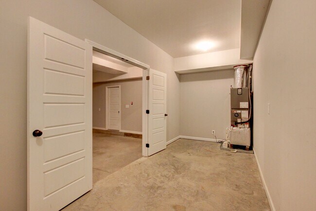 Foto del edificio - 1092 Barnhill Rd