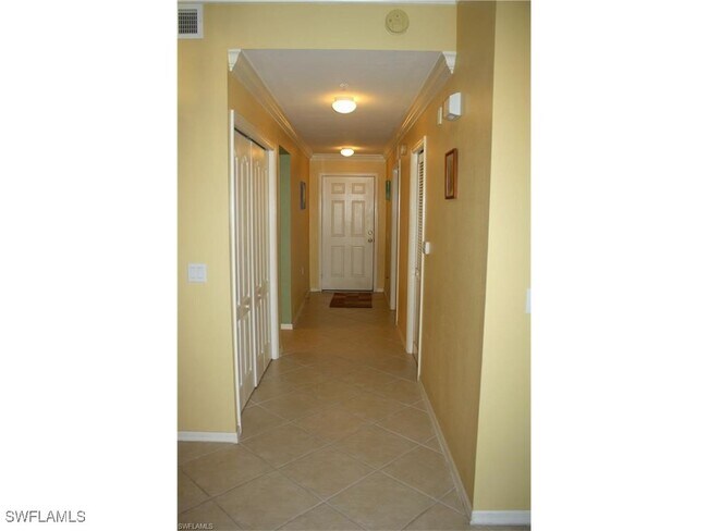 Foto del edificio - 8490 Kingbird Loop
