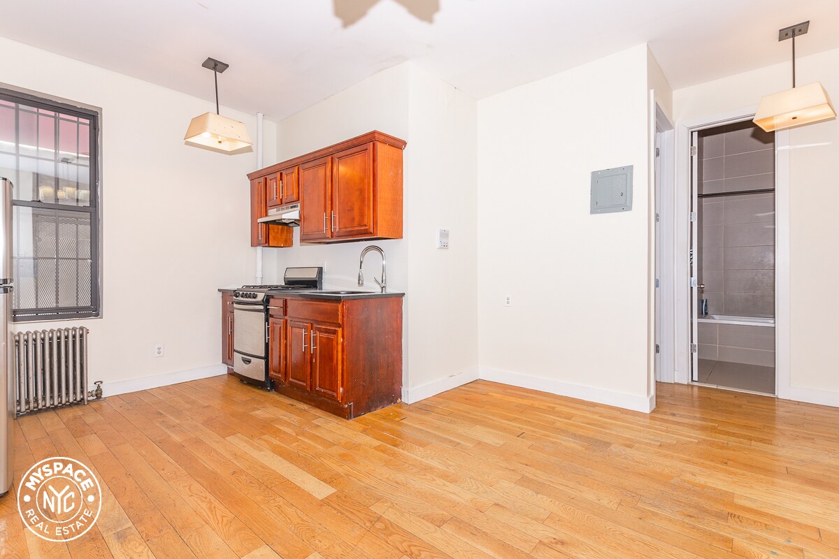 1375 Greene Ave Unit 2R, Brooklyn, NY 11237 Room for Rent in Brooklyn