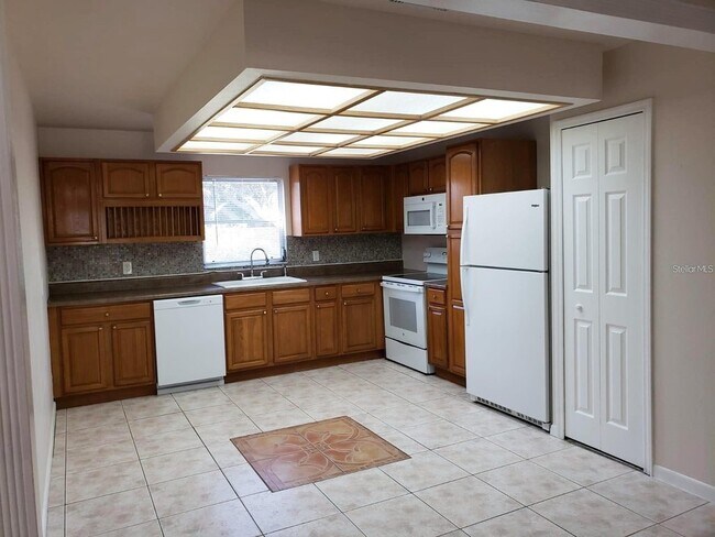 Foto del edificio - 7460 118th Terrace