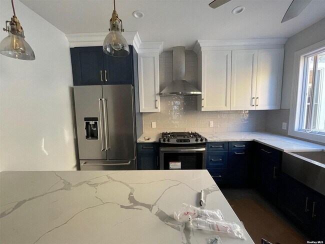 Foto del edificio - 45 W Penn St