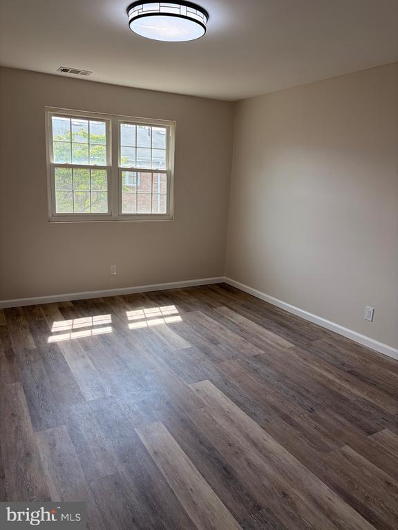 Foto del edificio - 1294 Cooper St