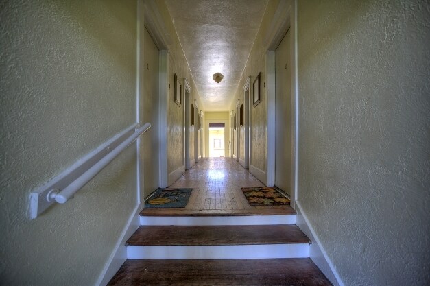 Lobby Photo - 343 W Portland St