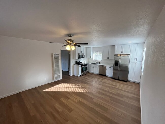 Foto del edificio - 419 Cabo San Lucas Cir