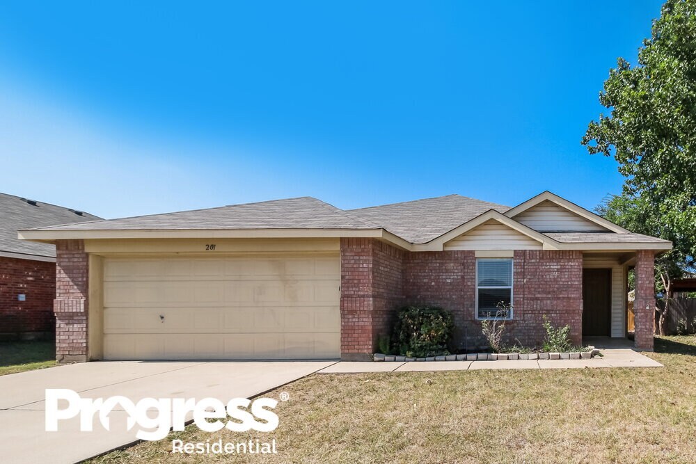 201 Maned Dr, Sanger, TX 76266 House Rental in Sanger, TX