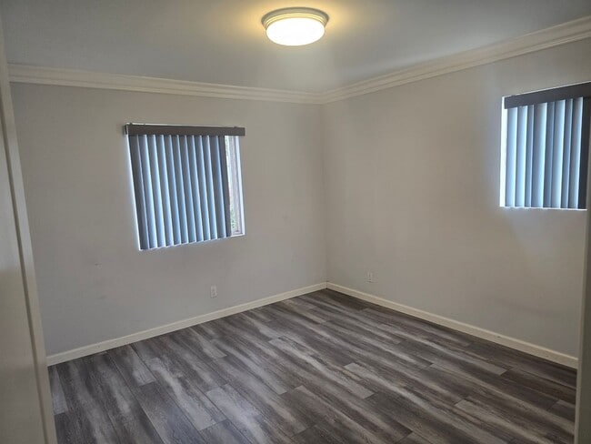 Photo - 6611 Kiowa Rd House