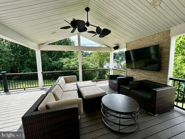 Foto del edificio - 4574 White Oak Ln