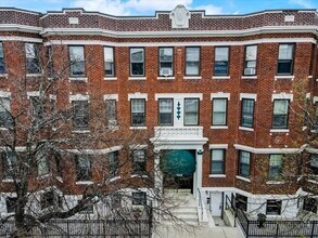 Building Photo - 1568 Commonwealth Ave