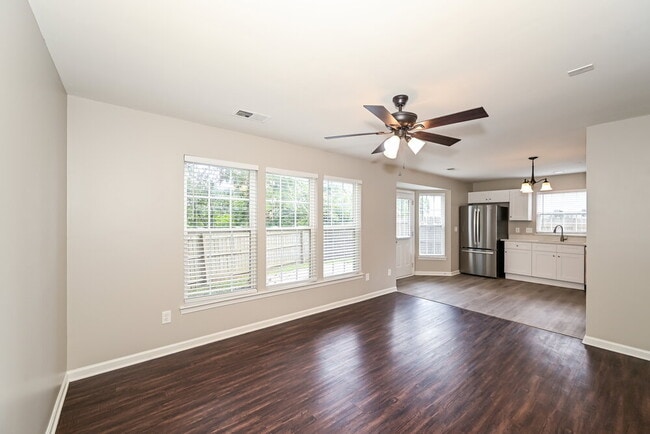 Building Photo - 3131 Penn Meade Way