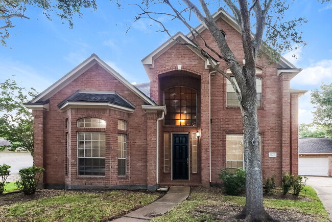 Building Photo - 1423 Tilman Dr