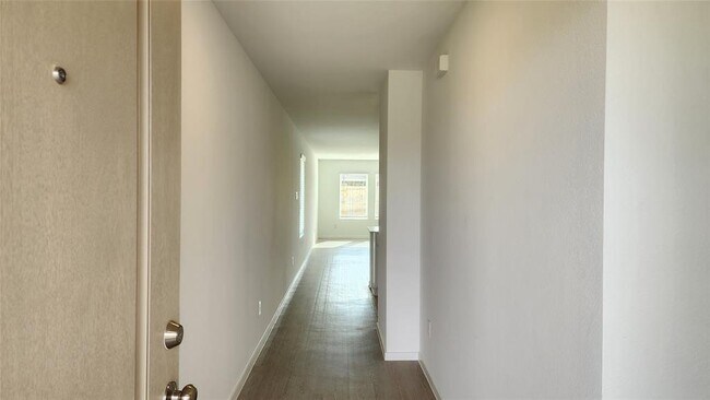Building Photo - 6303 Geyser Starish Dr