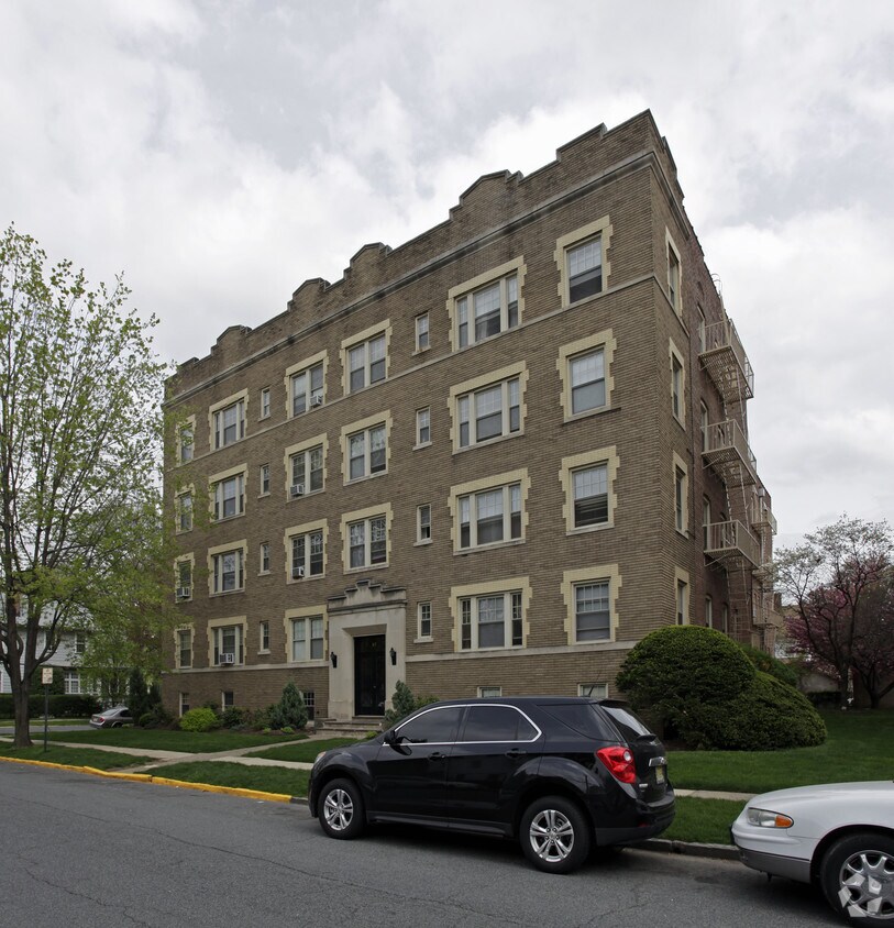 Foto principal - 47 Oakland Ave