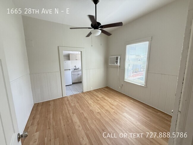 Foto del edificio - 1665 28th Ave N
