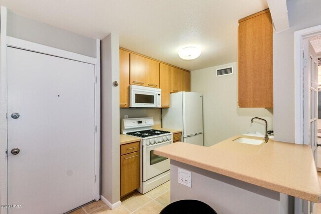 Foto del edificio - 3828 N 32nd St