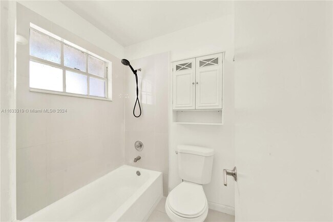 Foto del edificio - 13559 SW 62nd St