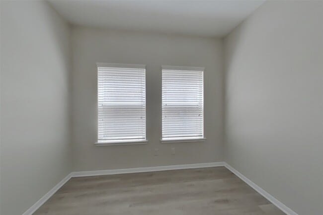 Building Photo - 12223 Elm Orch Trl