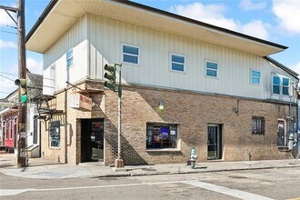 Building Photo - 706 Franklin Ave