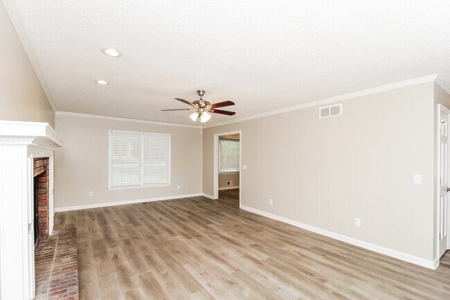 Foto del edificio - 5902 Bridgemont Pl