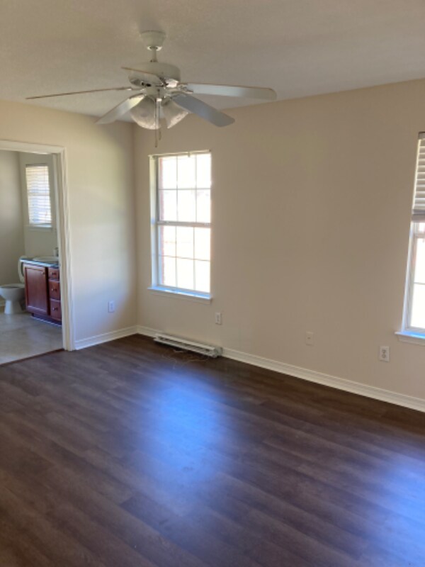 Building Photo - 3614 Cotton Bay Dr E