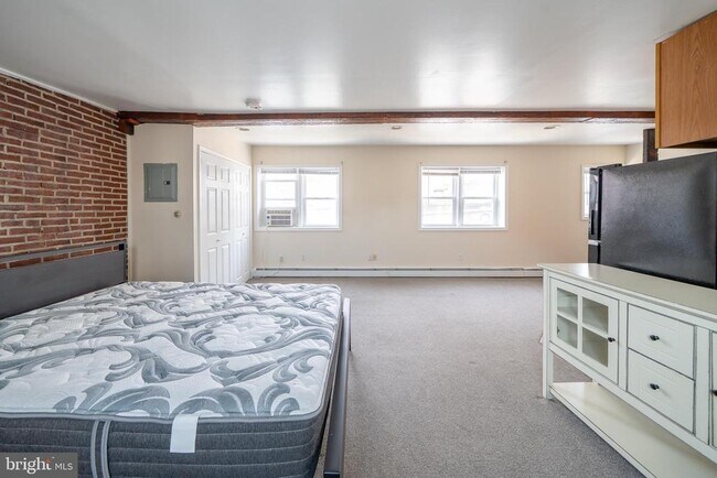 Foto del edificio - 116 E Gay St