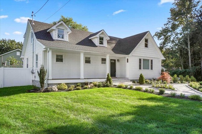 Building Photo - 36 Hasbrouck Dr