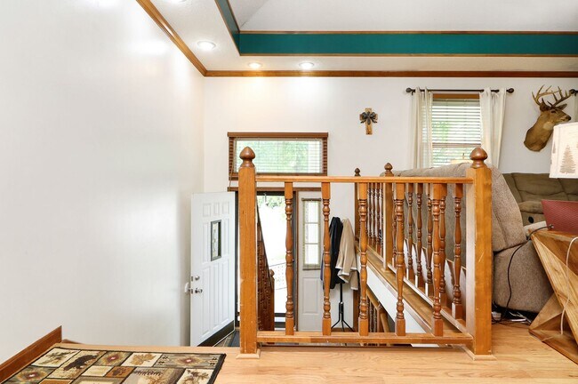Building Photo - 119 N Kaw Dr
