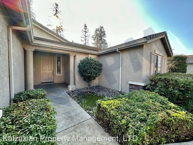 Building Photo - 4 br, 2.5 bath House - 2640 Lonnie Beck Way