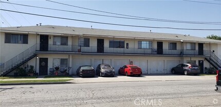 Building Photo - 901 Carob Way