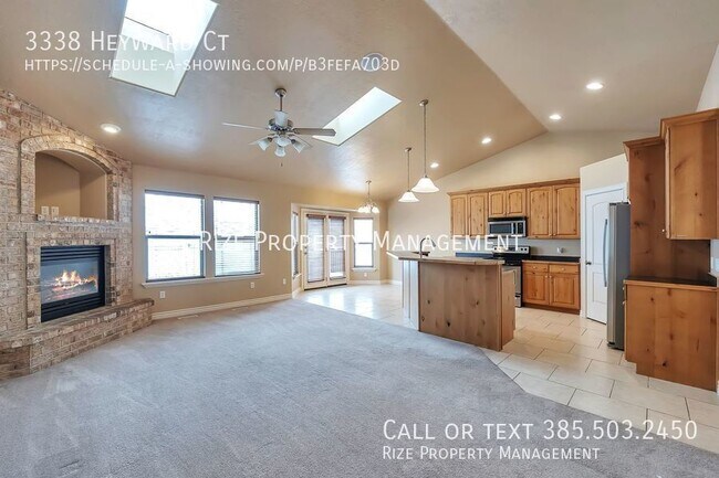Building Photo - Right Around the Corner, Near Everywhere Y...