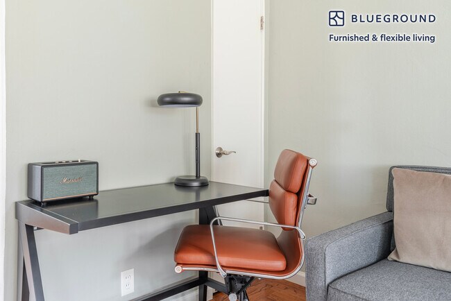 Foto del edificio - 329 Hawthorne Ave